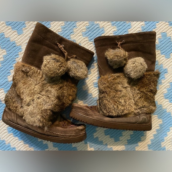 Authentic Manitoba mukluks - Picture 4 of 4